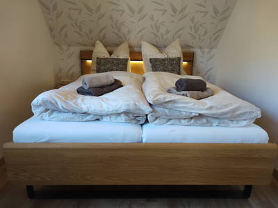 Schlafzimmer Dorfseite. Foto: V.Paarz