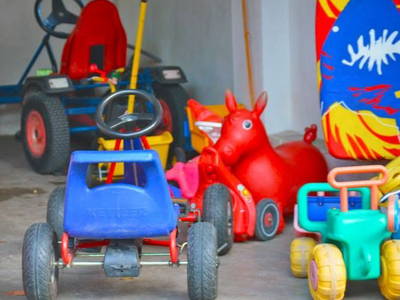 So viele Kinderfahrzeuge auf dem Ferienhof Kluvetasch
