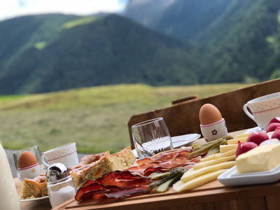 hofeigenes Bauernfrühstück