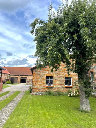 Hof zum alten Birnbaum aus Friedland