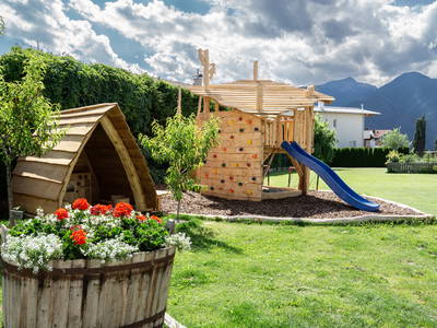 Bild 9 aus  Uetzenhof