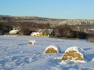 Unser Anwesen im Winter.