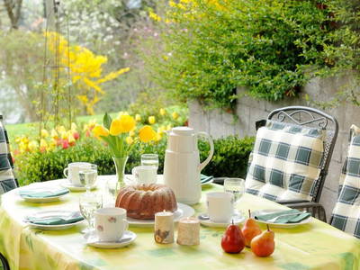 Kaffeklatsch inder 4**** Wohnung Margerite