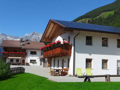 Bild 2 aus  Rieplechnhof