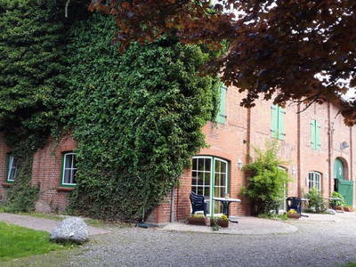 Bild 2 aus  Hof Ulrich