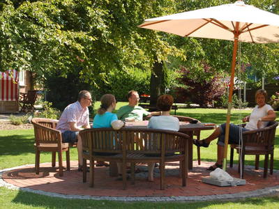 Entspannung im Bauernhofgarten