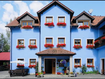 Bild 2 aus  Ferienhof & Campingplatz Schweinmühle