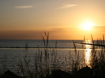 Den Urlaubstag  mit Sonnenuntergang im Stinteck ausklingen lassen