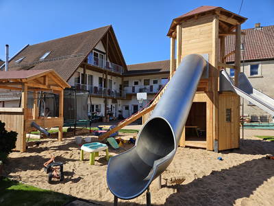 Bild 5 aus  Steigerwälder Zwergenhof ihr kleiner Kinder-Bauernhof für Familien- und Gruppenurlaube