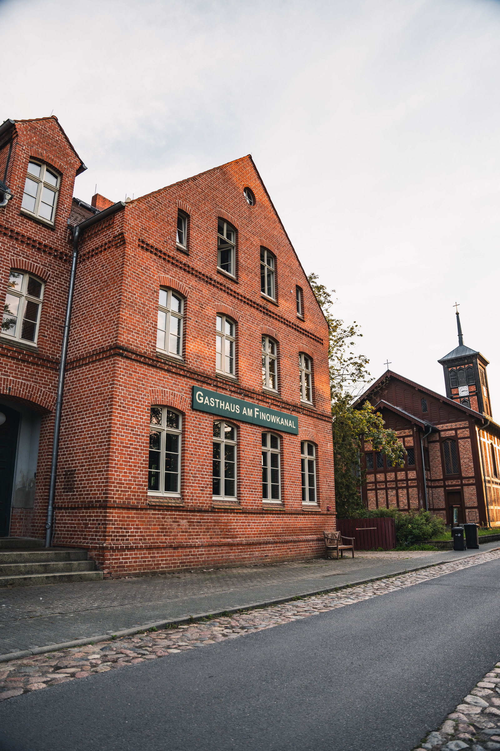 An Den Wiesen - Gasthaus am Finowkanal