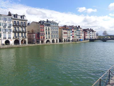 Bayonne