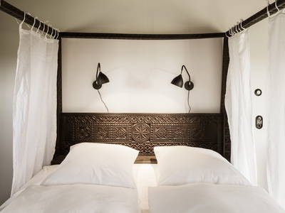 Himmelbett in der Wohnung Kamut