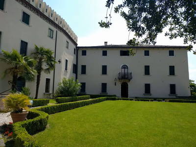 Bild 7 aus  Appartement in antikem Schloss in Lazise