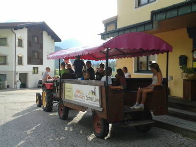 Highligt im Sommer, Traktorfahrt