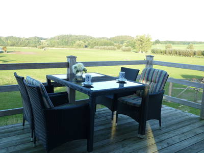 Bild 11 aus  Bio-Wildhof in Alleinlage mit  Boot