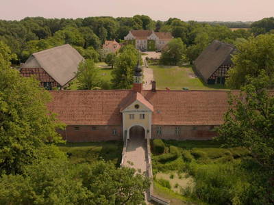 Bild 2 aus  Gut Damp