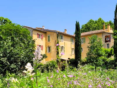 Bild 16 aus  Une Campagne en Provence