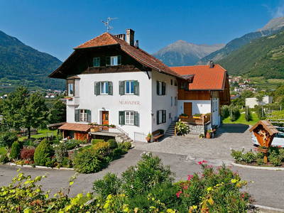 Bild 2 aus  Neuhauserhof