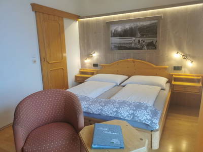 Bild 40 aus  Hoisbauer