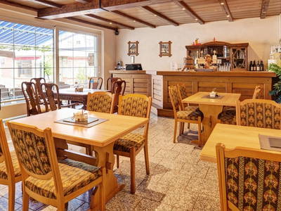 Bild 4 aus  Pension und Gutsweinschänke Müllers