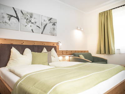 Bild 42 aus  Weingut STRAWANZER Donabaum