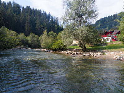 Bild 132 aus  Smiley Fluss Chalet