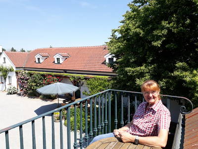 Wein & Urlaub - Fewo oben- Platzerl