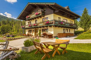 Ferienbauernhof Elmaugut aus Mühlbach am Hochkönig
