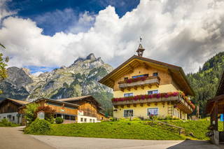 Bio-Hof Vorderoberlehen aus Werfenweng