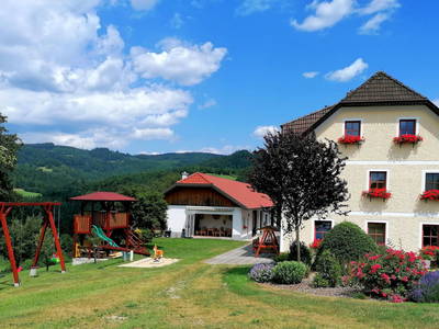 Bild 2 aus  Bauernhof Leonhartsberger "Fuchs"