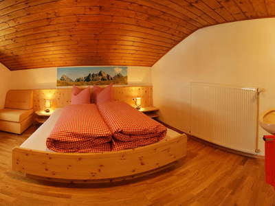 Zimmer Ferienwohnung Bergfrieden r