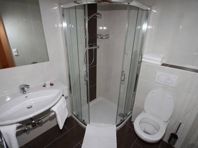 Bild 90 aus  Panorama Hof Fa. Sereinig