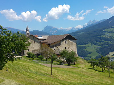 Bild 2 aus  Schloss Gravetsch