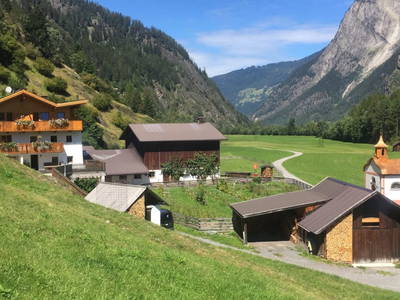 Bild 4 aus  Michelas Hof