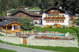 Triembachhof - Bild 1