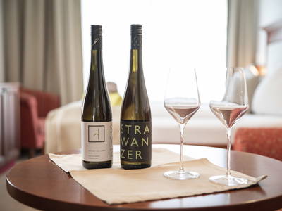 Bild 38 aus  Weingut STRAWANZER Donabaum