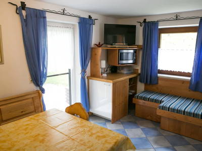 Bild 108 aus  Tobelmühlhof