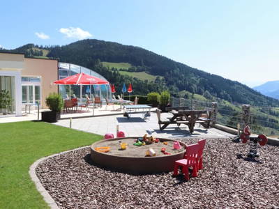 Bild 12 aus  Panorama Hof Fa. Sereinig