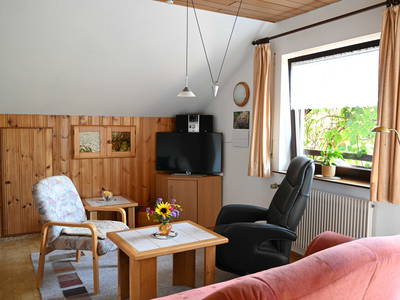 Bild 5 aus  Haus Eichin