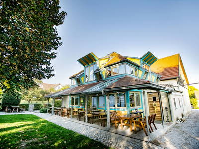 Bild 2 aus  Winzerhaus Hans Schöller