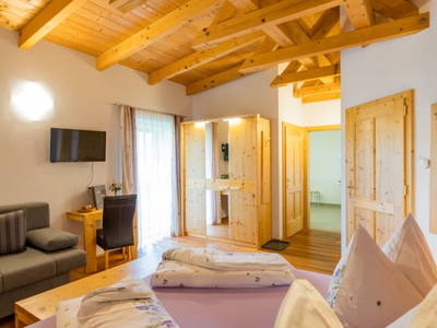 Bild 53 aus  Weberhof