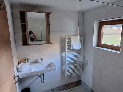 Bild 79 aus  Seerhof