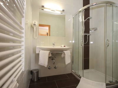 Bild 93 aus  Panorama Hof Fa. Sereinig