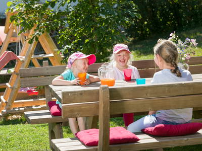 Bild 12 aus  Hilpertenhof