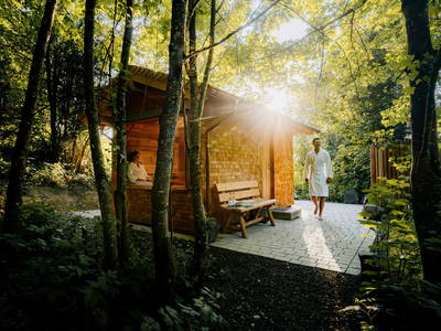 Entspannung in der Waldsauna