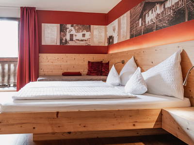 Bild 15 aus  Sittnerhof Meran - Tradition seit 1366 -  ein Kleinod in der Stadt - in der Kurstadt Meran.