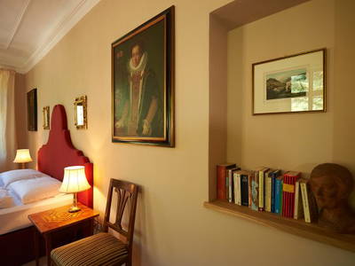 Bild 28 aus  Schloss Englar ****