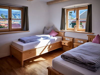 Bild 6 aus  Ferienwohnungen Bergbleamal