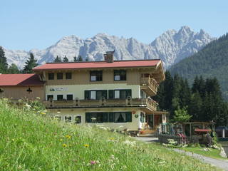 Ferienhof Obertenn aus Hochfilzen