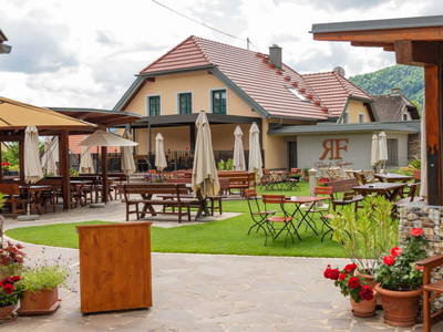 Bild 2 aus  Weingut Rehrl-Fischer